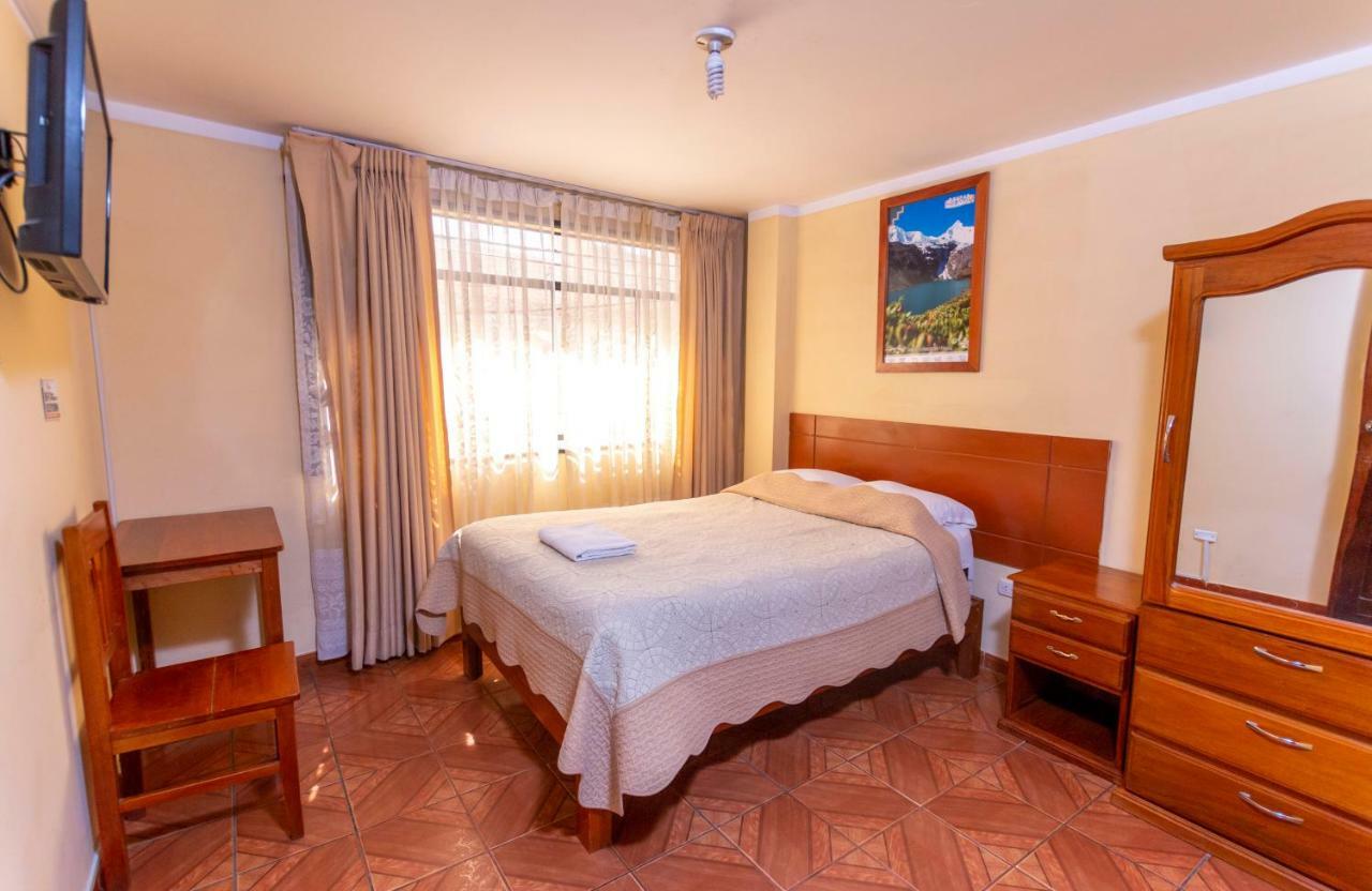 Tamia Hoteles Уарас Екстер'єр фото